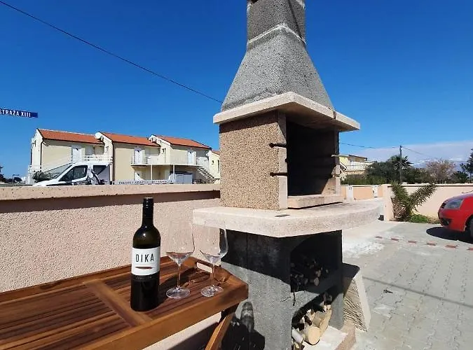 Callista Appartement *
